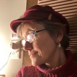 Frye Fiddlers Cap Wool S/M Red/Current NWT